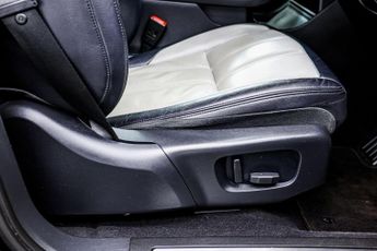 LAND ROVER RANGE ROVER EVOQUE 2.0 D180 MHEV R-Dynamic S SUV 5dr Diesel Auto 4WD Euro 6 (s/s) (