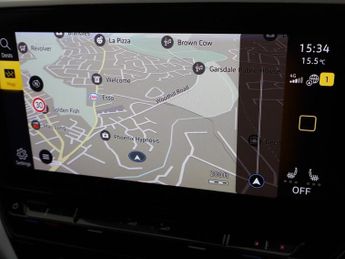 VOLKSWAGEN ID4 Pure 52kWh Life SUV 5dr Electric Auto (148 ps)