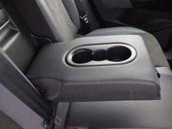 VOLKSWAGEN ID4 Pure 52kWh Life SUV 5dr Electric Auto (148 ps)