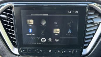 ISUZU V-CROSS AUTOMATIC 1.9 TD D-MAX Pickup Double Cab 4dr Diesel Auto 4WD Eur