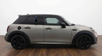 MINI HATCH 2.0 Cooper S Sport Hatchback 5dr Petrol Steptronic Euro 6 (s/s) 
