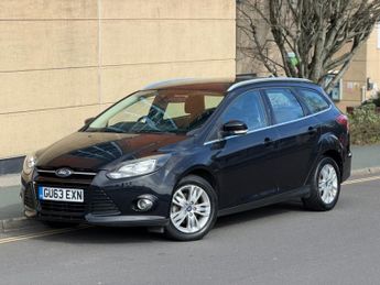 Ford Focus 1.6 TDCi Titanium Navigator Estate 5dr Diesel Manual Euro 5 (s/s
