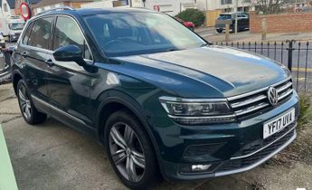 VOLKSWAGEN TIGUAN 2.0 TDI SEL SUV 5dr Diesel DSG 4Motion Euro 6 (s/s) (190 ps)
