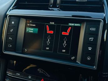 JAGUAR F-PACE 2.0 P250i R-Sport SUV 5dr Petrol Auto AWD Euro 6 (s/s) (250 ps)