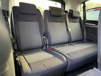 PEUGEOT E- Traveller 75kWh Active Standard MPV 5dr Electric Auto MWB (8 Seat, 11kW Ch