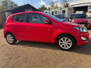 HYUNDAI I20 1.2 Active Hatchback 5dr Petrol Manual Euro 5 (85 bhp)