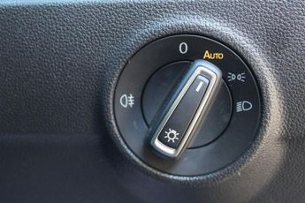 VOLKSWAGEN T-ROC 1.5 TSI GPF EVO SE SUV 5dr Petrol DSG Euro 6 (s/s) (150 ps)