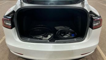 TESLA Model 3 (Dual Motor) Long Range Saloon 4dr Electric Auto 4WDE (346 ps)