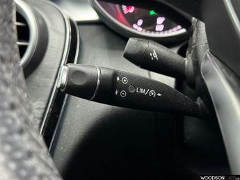 MERCEDES-BENZ C-CLASS 2.0 C200 AMG Line (Premium Plus) Estate 5dr Petrol 7G-Tronic+ Eu