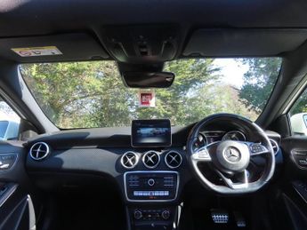 MERCEDES-BENZ A-CLASS 2.1 A200d AMG Line (Premium Plus) Hatchback 5dr Diesel 7G-DCT Eu