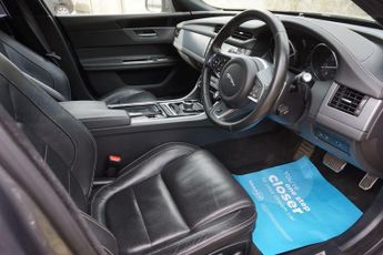 JAGUAR XF 2.0d R-Sport Saloon 4dr Diesel Auto Euro 6 (s/s) (180 ps)