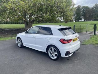 AUDI A1 1.0 TFSI 30 S line Sportback 5dr Petrol S Tronic Euro 6 (s/s) (1
