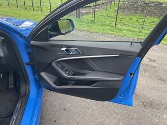 BMW 1 SERIES 1.5 118i M Sport Hatchback 5dr Petrol DCT Euro 6 (s/s) (140 ps)