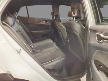 KIA SPORTAGE 1.6 T-GDi 13.8kWh GT-Line SUV 5dr Petrol Plug-in Hybrid Auto AWD