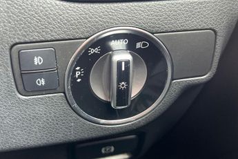 MERCEDES-BENZ GLA CLASS 1.6 GLA180 GPF Urban Edition SUV 5dr Petrol 7G-DCT Euro 6 (s/s) 