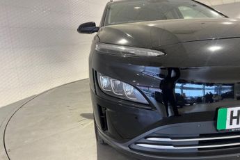 HYUNDAI KONA 64kWh Premium SUV 5dr Electric Auto (10.5kW Charger) (204 ps) Re