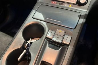 HYUNDAI KONA 64kWh Premium SUV 5dr Electric Auto (10.5kW Charger) (204 ps)