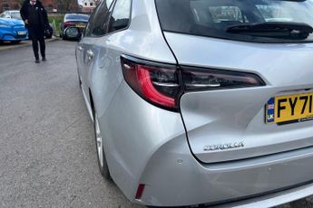 TOYOTA COROLLA 1.8 VVT-h GPF Icon Tech Touring Sports 5dr Petrol Hybrid CVT Eur