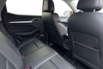 MG MG ZS 72.6kWh Trophy Connect Long Range SUV 5dr Electric Auto (156 ps)