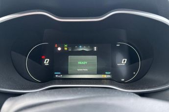 MG MG ZS 72.6kWh Trophy Connect Long Range SUV 5dr Electric Auto (156 ps)