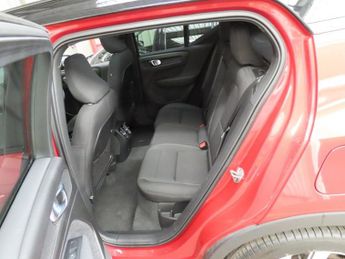 VOLVO XC40 Recharge 69kWh Ultimate SUV 5dr Electric Auto (231 ps) Panoramic