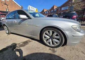 BMW 730 3.0 730d Sport Saloon 4dr Diesel Auto Euro 4 (231 ps)