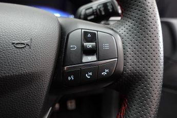 FORD KUGA 2.5 EcoBoost Duratec 14.4kWh ST-Line SUV 5dr Petrol Plug-in Hybr