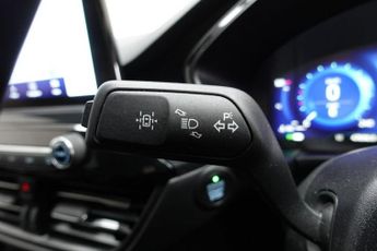 FORD KUGA 2.5 EcoBoost Duratec 14.4kWh ST-Line SUV 5dr Petrol Plug-in Hybr