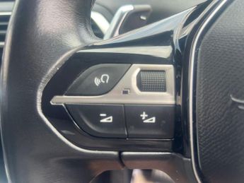 PEUGEOT 3008 1.2 PureTech Allure SUV 5dr Petrol EAT Euro 6 (s/s) (130 ps)