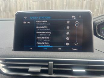 PEUGEOT 3008 1.2 PureTech Allure SUV 5dr Petrol EAT Euro 6 (s/s) (130 ps)