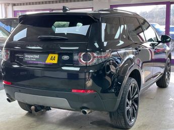 LAND ROVER DISCOVERY SPORT 2.0 TD4 HSE SUV 5dr Diesel Auto 4WD Euro 6 (s/s) (180 ps)
