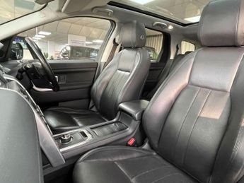 LAND ROVER DISCOVERY SPORT 2.0 TD4 HSE SUV 5dr Diesel Auto 4WD Euro 6 (s/s) (180 ps)