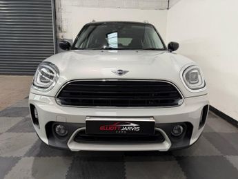 MINI COUNTRYMAN 1.5 Cooper Classic SUV 5dr Petrol Steptronic Euro 6 (s/s) (136 p