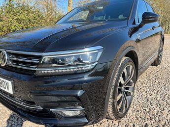 VOLKSWAGEN TIGUAN 2.0 TDI R-Line SUV 5dr Diesel DSG Euro 6 (s/s) (150 ps)