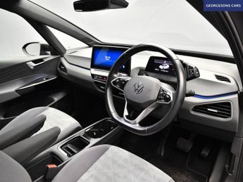 VOLKSWAGEN ID3 Pro 58kWh Life Hatchback 5dr Electric Auto (145 ps)