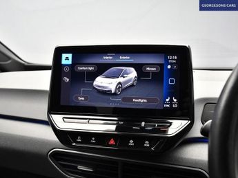 VOLKSWAGEN ID3 Pro 58kWh Life Hatchback 5dr Electric Auto (145 ps)