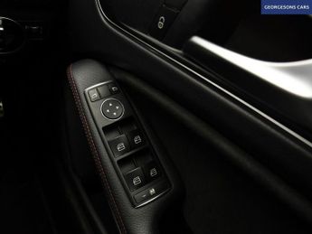 MERCEDES-BENZ A-CLASS 2.1 A200d AMG Line Hatchback 5dr Diesel 7G-DCT Euro 6 (s/s) (136