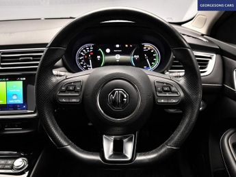 MG 5 61.1kWh Exclusive Long Range Estate 5dr Electric Auto (156 ps)
