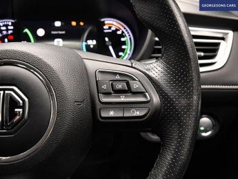 MG MG5 61.1kWh Exclusive Long Range Estate 5dr Electric Auto (156 ps)