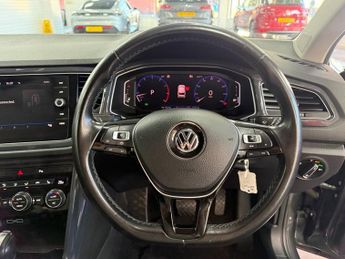 VOLKSWAGEN T-ROC 1.5 TSI GPF EVO SEL SUV 5dr Petrol DSG Euro 6 (s/s) (150 ps)