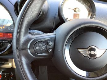 MINI COUNTRYMAN 1.6 One SUV 5dr Petrol Steptronic Euro 5 (98 ps)