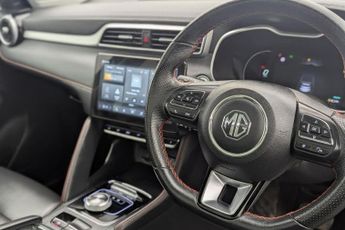 MG MG ZS 72.6kWh Trophy Long Range SUV 5dr Electric Auto (156 ps)