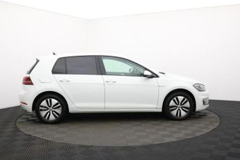 VOLKSWAGEN E-GOLF 35.8kWh e-Golf Hatchback 5dr Electric Auto (136 ps)