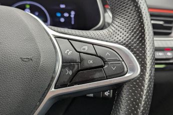 RENAULT ARKANA 1.6 E-TECH r.s. line SUV 5dr Petrol Hybrid Auto 2WD Euro 6 (s/s)