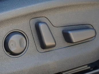 KIA NIRO 64kWh 4+ SUV Electric Auto 5dr - Just 59,862 Miles / Electric Su