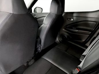 NISSAN JUKE 1.6 N-Connecta SUV 5dr Petrol Hybrid Auto Euro 6 (143 ps)