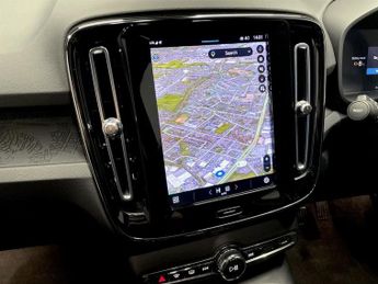 VOLVO XC40 Recharge 69kWh Core SUV 5dr Electric Auto (231 ps)