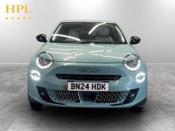 FIAT 600 1.2 MHEV SUV 5dr Petrol Hybrid e-DCT Euro 6 (s/s) (100 ps)