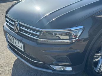 VOLKSWAGEN TIGUAN 2.0 TDI BlueMotion Tech SEL SUV 5dr Diesel DSG Euro 6 (s/s) (150