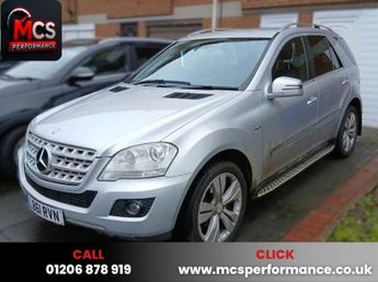 Mercedes M Class 3.0 ML350 CDI V6 BlueEfficiency Sport SUV 5dr Diesel G-Tronic 4W